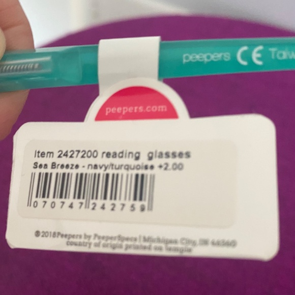 Peepers reading glasses 2 pair NEW 2.0 magnification - Picture 8 of 8